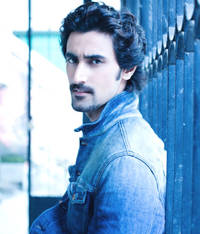 Yet to fix marriage date: Kunal Kapoor